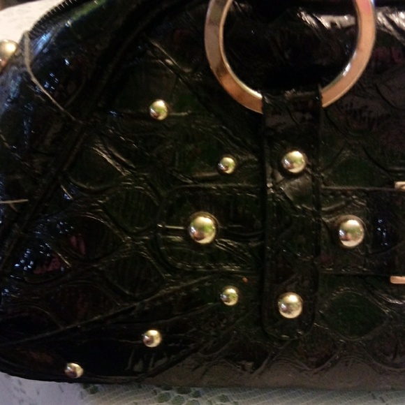 Guess Purse - Picture 3 of 6